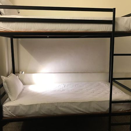 Aerostel - Backpacker'S Hostel In Goa กาลังกูติ ภายนอก รูปภาพ