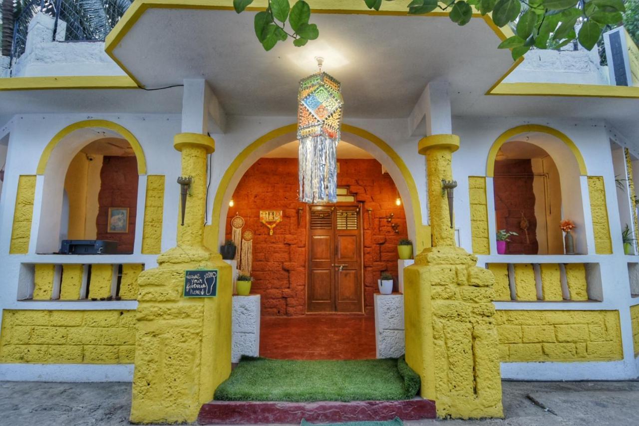 Aerostel - Backpacker'S Hostel In Goa กาลังกูติ ภายนอก รูปภาพ