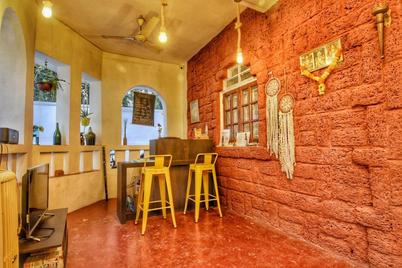 Aerostel - Backpacker'S Hostel In Goa กาลังกูติ ภายนอก รูปภาพ